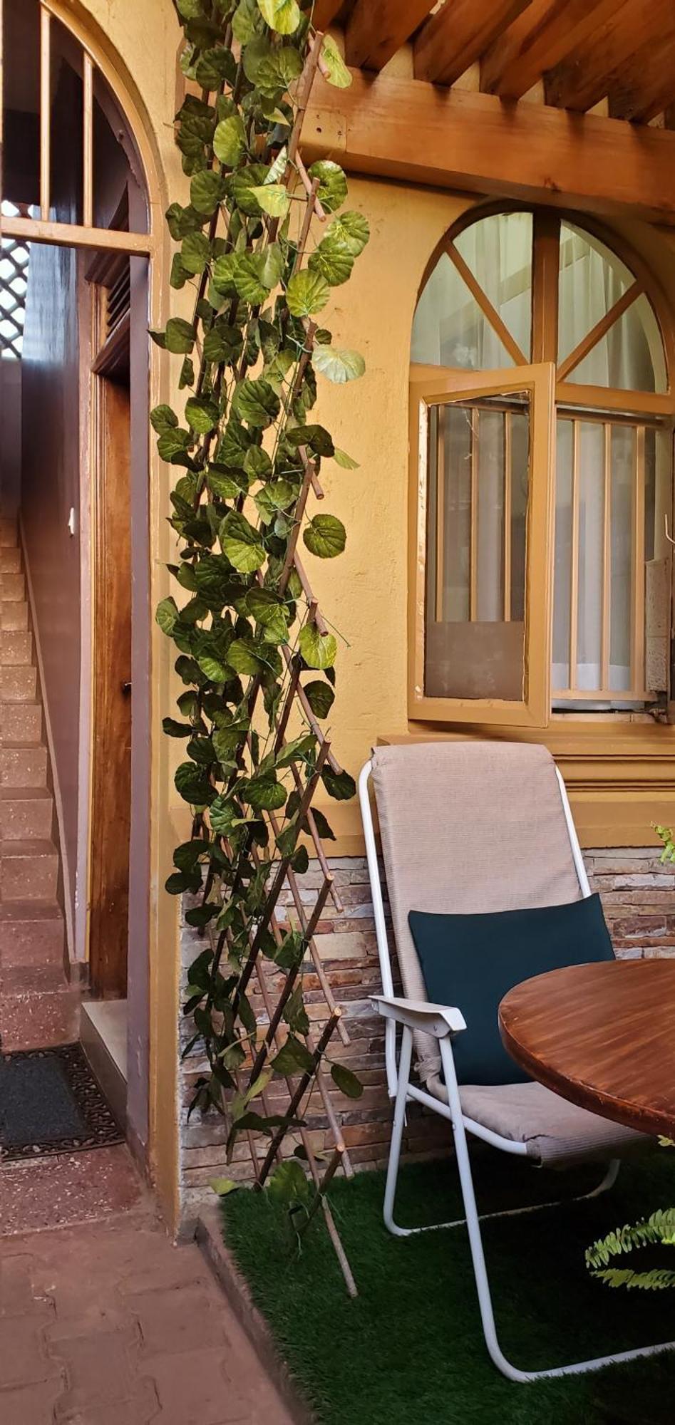 Orchid Gardens; Apartment, Minimalist Apartment
